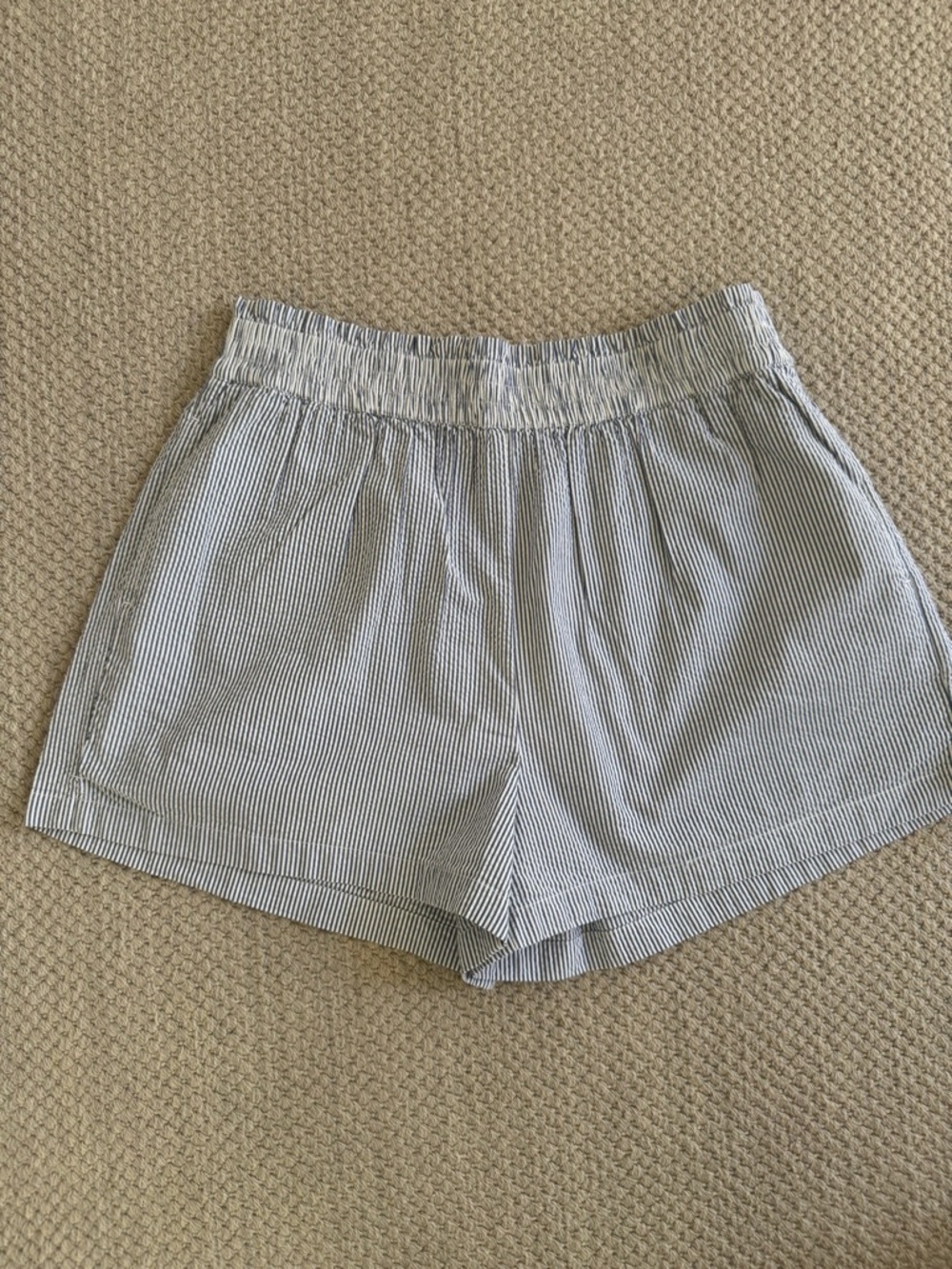 Marea Ava Seersucker shorts NWT Large